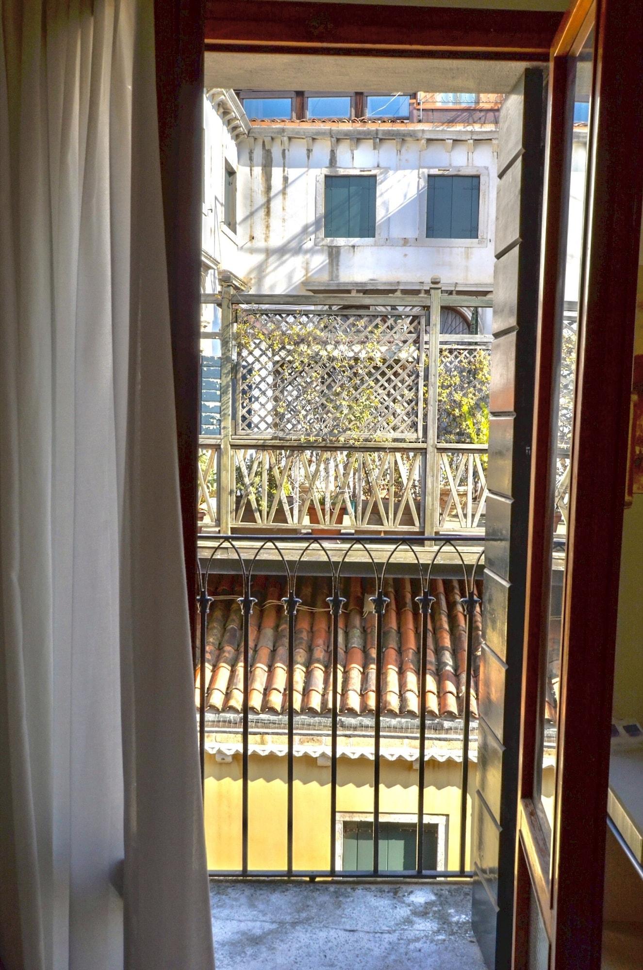 โลกันดา ซิลวา Hotel เวนิส ภายนอก รูปภาพ